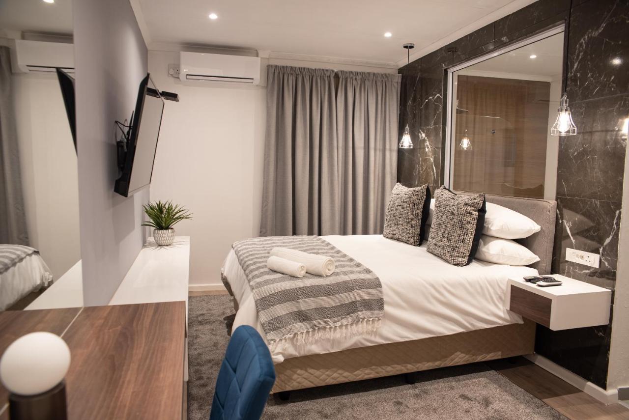 The Royal Bryanston Hotel Johannesburg Eksteriør billede