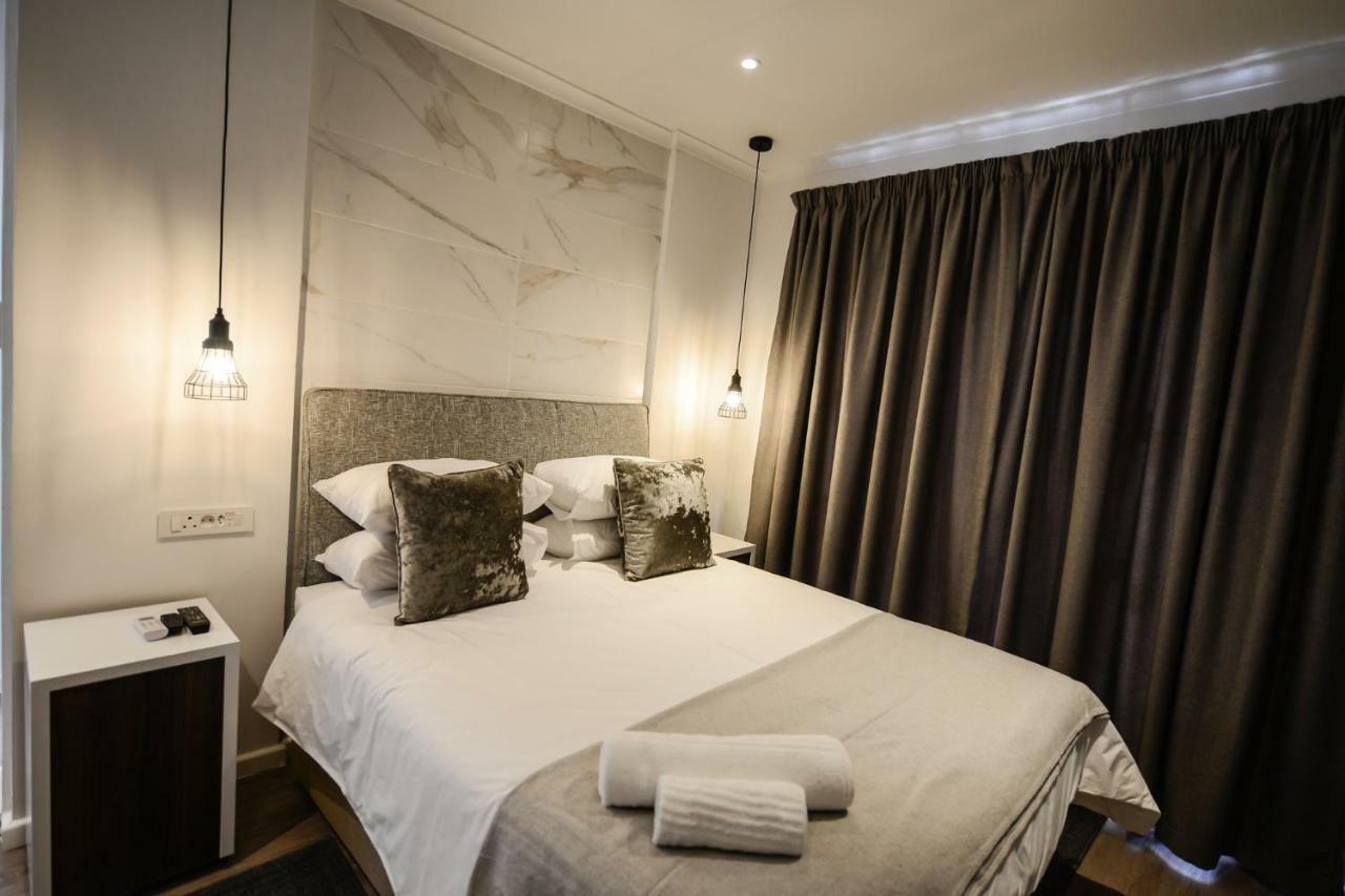 The Royal Bryanston Hotel Johannesburg Eksteriør billede
